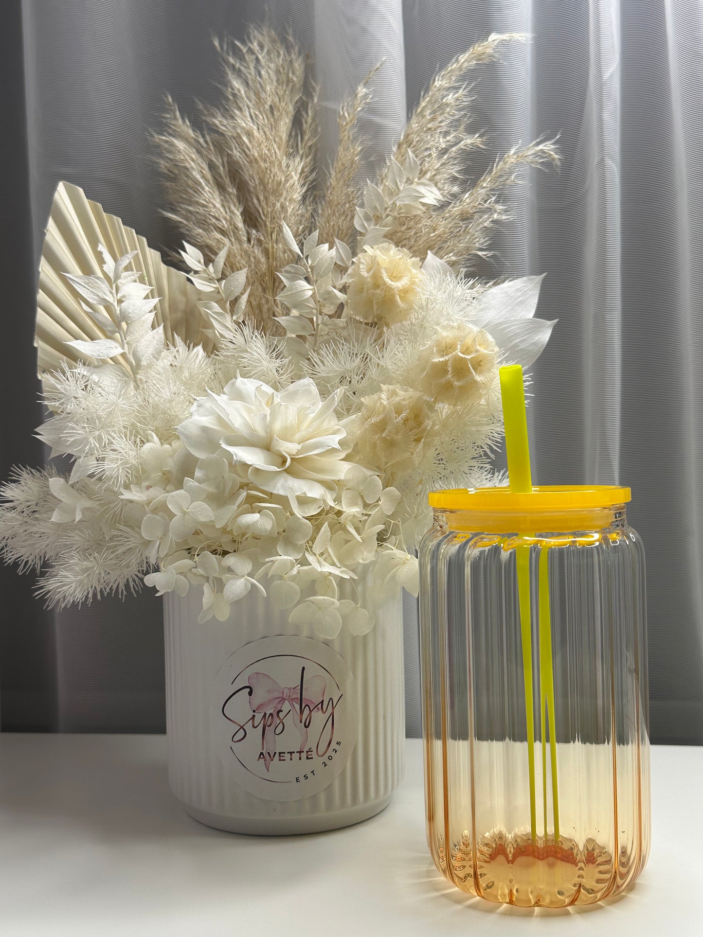 16oz/473ml Glass Ribbed Tumbler Ombré