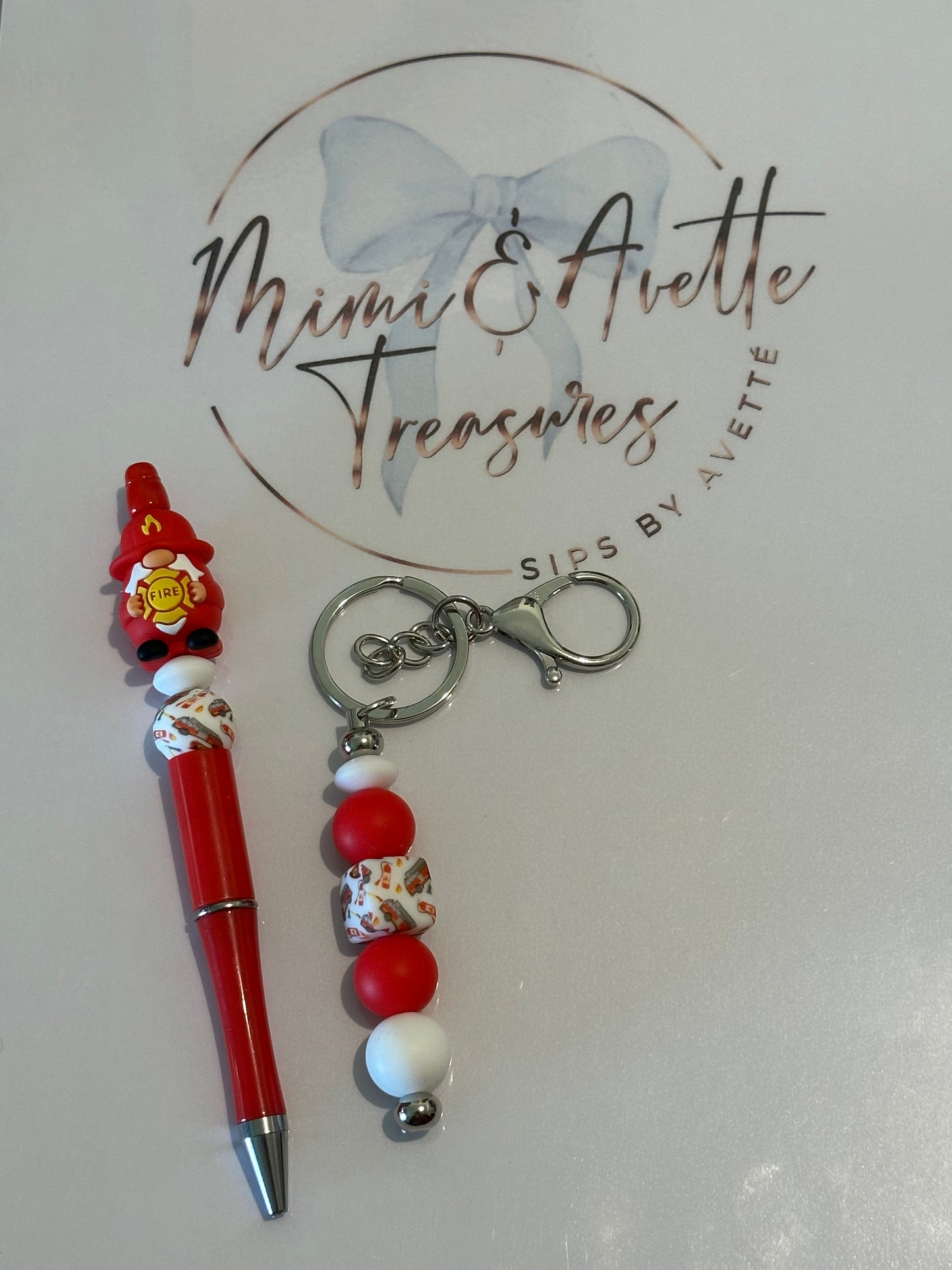 KEYRING + PEN SET