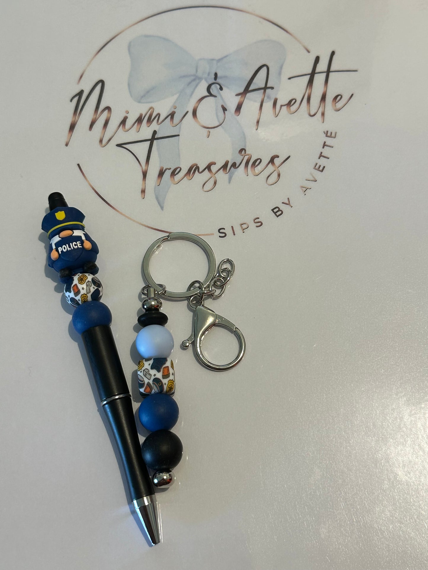 KEYRING + PEN SET