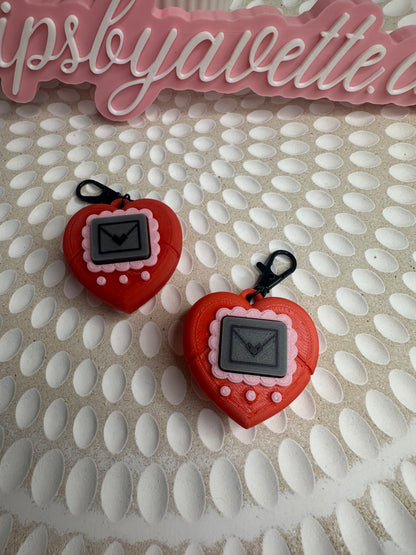 TAMAGOTCHI CLICKER RED