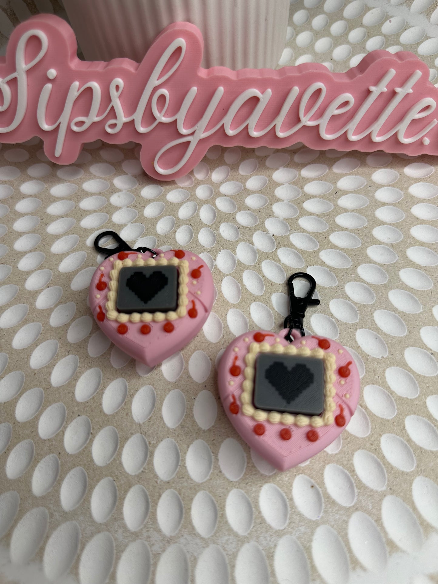TAMAGOTCHI CLICKER PINK